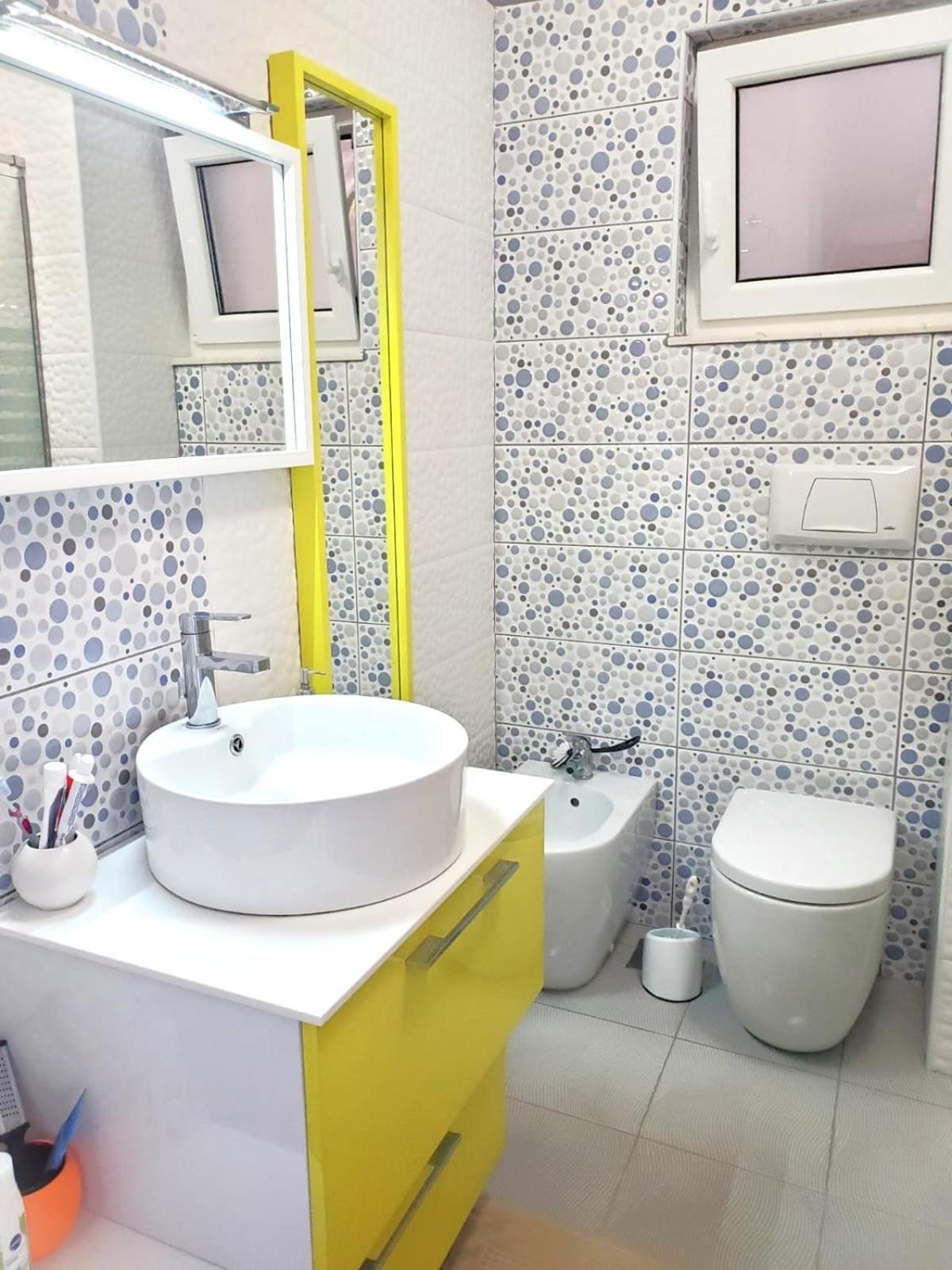 Sofia'S Holiday Apartment Vlore Exterior photo