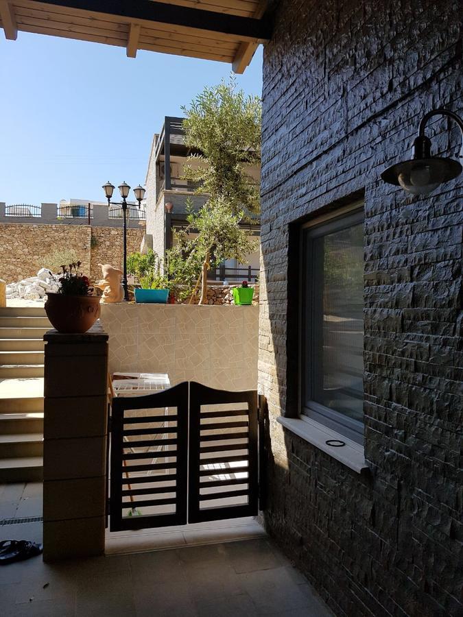 Sofia'S Holiday Apartment Vlore Exterior photo